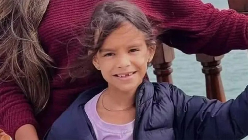 Imagem 1 -  Uma tentativa de assalto terminou em tragédia na noite do último sábado (25) em São José de Mipibu, na Grande Natal, resultando na morte da menina Cecília Cândido Duarte, de apenas 7 anos. Ela foi baleada dentro do carro da família após criminosos efetuarem disparos durante uma abordagem.  A criança chegou a ser socorrida e levada a uma UPA, mas não resistiu aos ferimentos. O caso é investigado pela Divisão de Homicídios e Proteção à Pessoa (DHPP), que até esta segunda-feira (27) ainda não havia identificado ou prendido os suspeitos.