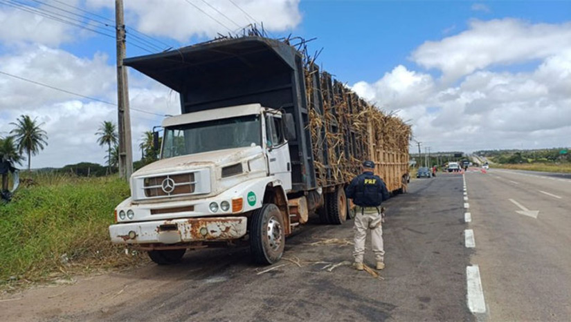   Dos 373 veículos abordados, 70 foram autuados, totalizando cerca de 601 toneladas de excesso de peso, uma média de 8 toneladas por veículo. Em alguns casos, o excesso chegou a mais de 50 toneladas. Além disso, foram identificados veículos sem autorização do DNIT ou com irregularidades na documentação. A Operação Carga Legal continuará nas próximas etapas fiscalizando veículos de carga, na prevenção de acidentes e na promoção da segurança viária em todo o estado. 