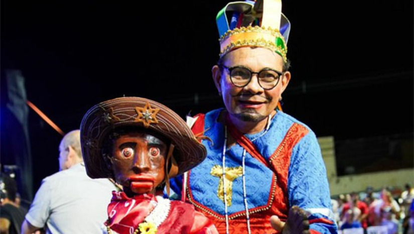   O chamamento público segue aberto para artistas de diversos segmentos. O "Câmara Popular" tem a missão de levar o parlamento aos bairros de Mossoró, aproximando a câmara de vereadores da população, promovendo cidadania e cultura nos quatro cantos da cidade. Os interessados devem entregar a documentação exigida no edital de forma presencial, de segunda a sexta, das 7h às 17h, na Fundação Vereador Aldenor Nogueira, localizada na Rua Rui Barbosa, 1133, Centro.