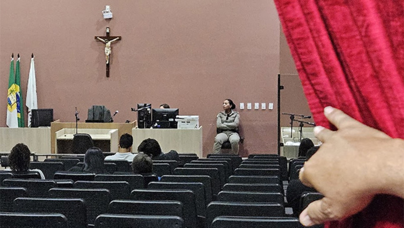   Railton Nogueira de Oliveira, de 38 anos, foi assassinado no dia 31 de março de 2025, em Governador Dix Sept Rosado. Marcos da Silva Santos foi preso, processado e pronunciado para julgamento popular nesta quarta-feira, dia 12, onde restou condenado a 21 anos de prisão.