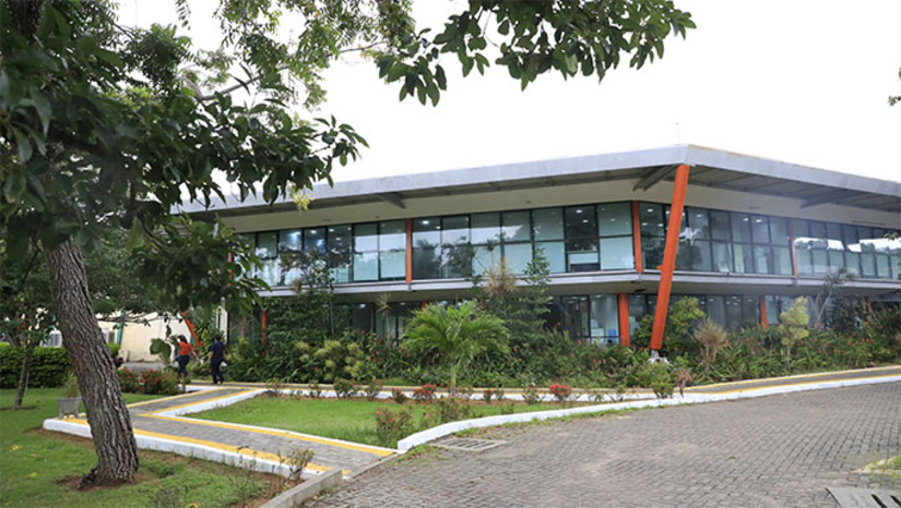   O Governo do RN divulgou no Diário Oficial desta sexta-feira (14), o resultado final do primeiro concurso público da história do Idema. O certame ofereceu 180 vagas para Analista Ambiental, Analista Administrativo e Fiscal Ambiental, com remuneração inicial de R$ 5.118,52 e jornada de 40 horas. Aplicadas em 3 de agosto, as provas contaram com cerca de 8 mil inscritos e foram organizadas pela Sead em parceria com o Idema. Após a divulgação, o governo seguirá com as etapas de homologação e nomeação dos aprovados.