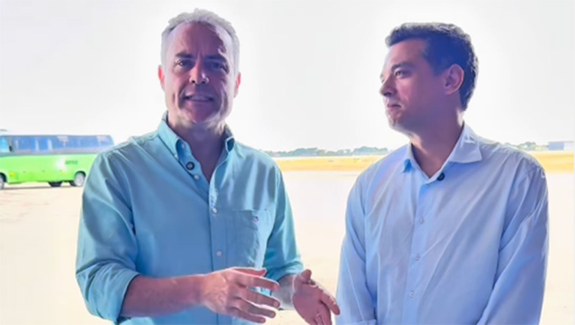   O ministro Renan Filho, ao lado do vice-governador Walter Alves, informou nesta quarta-feira, 17, em Brasília-DF, que assina ordem de serviço para a CLC duplicar o trecho da BR 304 entre Mossoró e Assu, no início de janeiro do ano que vem. O ministro ressalta a importância desta obra para o crescimento econômico do Oeste do Rio Grande do Norte. Esta obra é um sonho de décadas, que só foi destravada em 2019 pelo então senador Jean Paul Prates