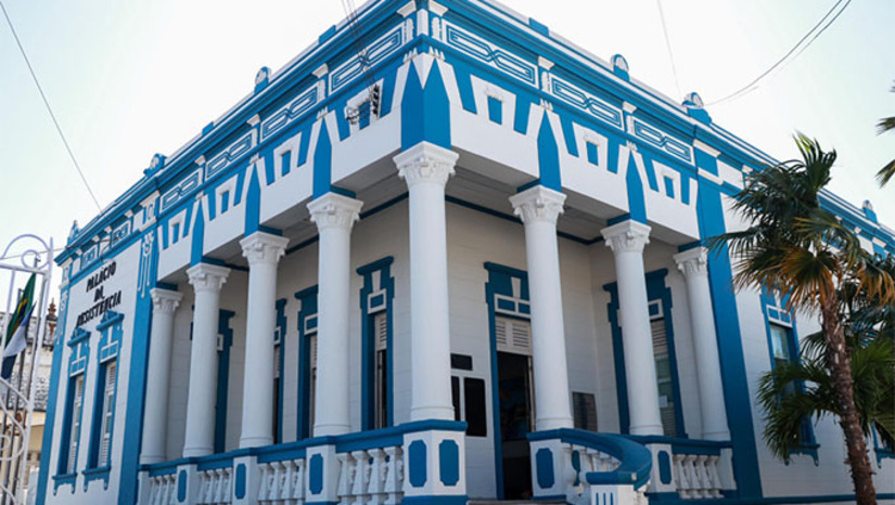 Imagem 1 - A Prefeitura de Mossoró divulgou, por meio do Decreto nº 7.492, publicado no Diário Oficial em 30 de dezembro de 2025, os feriados e pontos facultativos válidos para o ano de 2026 na Administração Pública Direta e Autárquica do município. O decreto não se aplica aos serviços essenciais, que deverão manter seu funcionamento, ficando os dirigentes responsáveis por garantir a continuidade desses serviços. Imagem 1 - A Prefeitura de Mossoró divulgou, por meio do Decreto nº 7.492, publicado no Diário Oficial em 30 de dezembro de 2025, os feriados e pontos facultativos válidos para o ano de 2026 na Administração Pública Direta e Autárquica do município. O decreto não se aplica aos serviços essenciais, que deverão manter seu funcionamento, ficando os dirigentes responsáveis por garantir a continuidade desses serviços.