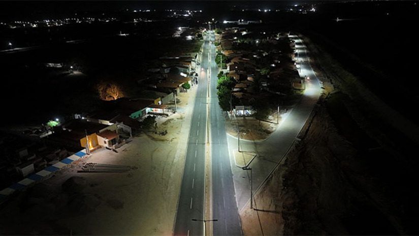   O bairro São José ocupa uma posição estratégica, sendo uma das principais entradas da cidade. Por isso, a melhoria na iluminação também cumpre o papel de valorizar o espaço urbano, tornando o local mais organizado e visualmente agradável tanto para quem mora quanto para quem chega a Grossos.  A modernização da iluminação pública integra o conjunto de obras e serviços que fortalecem o desenvolvimento urbano e a valorização dos bairros do município.