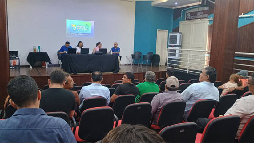 Imagem 1 -  A Prefeitura de Mossoró abriu nesta segunda-feira (26) as inscrições para delegados participarem da Conferência da Cidade, que vai discutir e deliberar o novo Plano Diretor do município. O evento será realizado nos dias 28 de fevereiro e 1º de março. As inscrições podem ser feitas online pelo site do Plano Diretor ou presencialmente na Semurb, e há vagas também para observadores. A Conferência contará com 81 delegados de diversos segmentos da sociedade civil, garantindo participação plural e democrática.