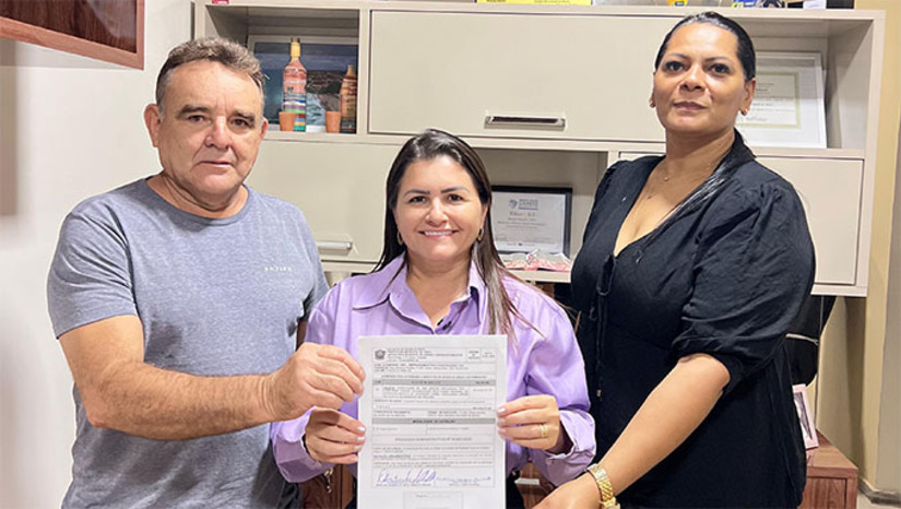   O equipamento educacional, do modelo Proinfância, será o primeiro da cidade com capacidade para funcionar 100% em tempo integral, atendendo, nesse formato, quase 200 crianças de 0 a 5 anos. A creche será construída na região do bairro Jardim de Alícia II. O investimento soma mais de R$ 5,5 milhões, com recursos do Governo Federal e contrapartida do Município. A unidade será erguida em localização estratégica, próxima a unidades habitacionais populares já entregues pela Prefeitura.