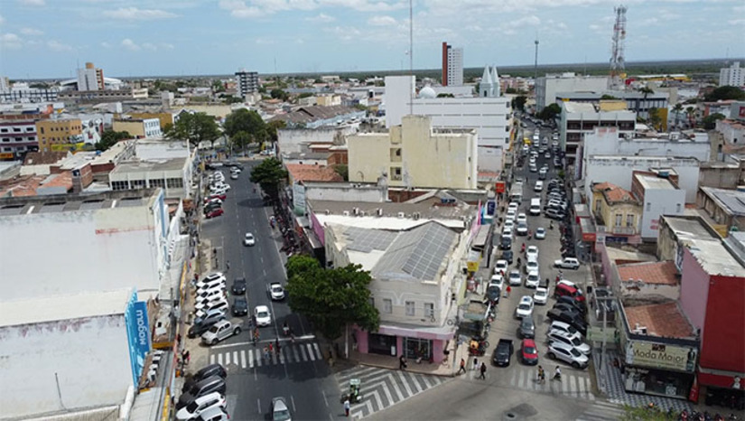   Cadastro está aberto para estados e municípios submeterem propostas de renovação de frota e projetos estruturantes, visando aprimorar o transporte público. A iniciativa do Governo Federal, por meio do Ministério das Cidades.  Os projetos de renovação de frota e infraestrutura urbana já podem ser submetidos no TransfereGov. 