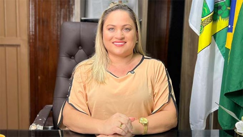Imagem 1 - Na ocasião, a chefe do Executivo apresentará um balanço das ações desenvolvidas ao longo de sua gestão, prestando contas à população e aos vereadores, além de anunciar as metas e prioridades para o novo ano administrativo. Desde o início do mandato, Cinthia Sonale tem pautado sua atuação pela transparência, pelo diálogo institucional e pela participação popular, promovendo iniciativas que impactam diretamente a qualidade de vida da comunidade. Durante a mensagem, um dos destaques será o conjunto de obras e investimentos do programa Acelera Grossos, que vem impulsionando o desenvolvimento do município. Imagem 1 - Na ocasião, a chefe do Executivo apresentará um balanço das ações desenvolvidas ao longo de sua gestão, prestando contas à população e aos vereadores, além de anunciar as metas e prioridades para o novo ano administrativo. Desde o início do mandato, Cinthia Sonale tem pautado sua atuação pela transparência, pelo diálogo institucional e pela participação popular, promovendo iniciativas que impactam diretamente a qualidade de vida da comunidade. Durante a mensagem, um dos destaques será o conjunto de obras e investimentos do programa Acelera Grossos, que vem impulsionando o desenvolvimento do município.