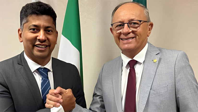 Imagem 1 -  Presidente da Câmara de Mossoró, vereador Genilson Alves, esteve esta semana em Brasília-DF, com o deputado federal Benes Leocádio, que se mostrou sensível com a pauta e destinou os recursos. O vereador fale em necessidade de cuidar dos animais até por uma questão de saúde pública, mas, principalmente pela vida dos animais.