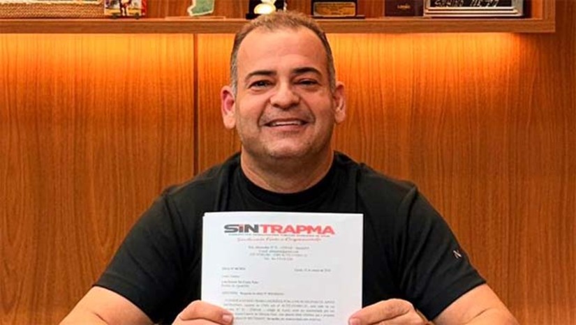   A gestão do prefeito Sabino Neto conquistou a aprovação unânime, em assembleia do SINTRAPMA, da proposta de reajuste salarial para os servidores municipais. Os professores terão aumento de 6,4%, índice 1% acima do definido pelo MEC pelo segundo ano consecutivo. Já os servidores da saúde e do plano geral receberão reajuste de 5%, garantindo ganho real acima da inflação. A medida reforça o diálogo entre gestão e servidores e o compromisso com a valorização do funcionalismo público.