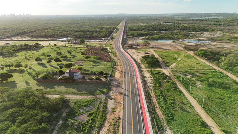   O Complexo Viário 15 de Março, com 8 quilômetros de extensão, faz a ligação urbana entre a BR-110 e a BR-304. A rodovia conta com uma ponte de 144 metros de extensão, a maior já construida no município, num investimento de aproximadamente R$ 100 milhões, recursos destinados pelo Governo Federal e pela Prefeitura de Mossoró. Veja na matéria, como participar da corrida e do passeio ciclistico.