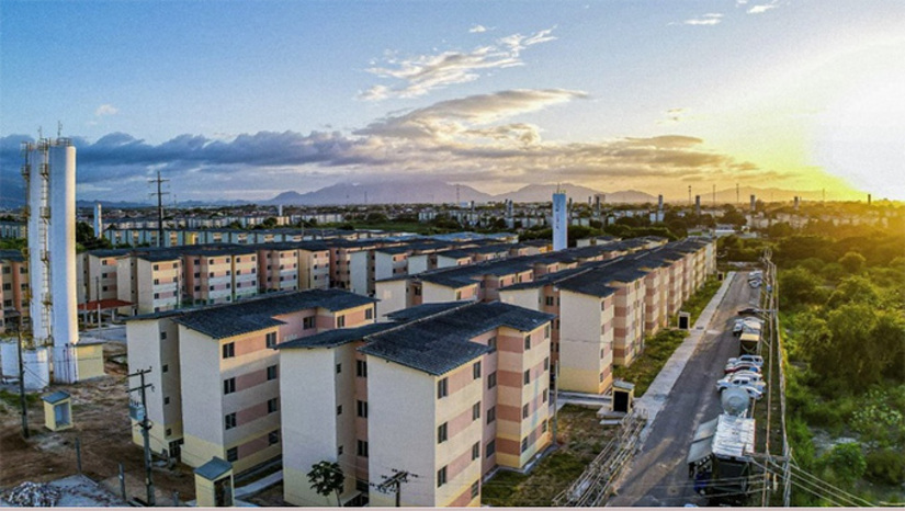   Em todo o país, 1,4 milhão de unidades foram concluídas desde a retomada do programa na atual gestão do Governo do Brasil. Sabemos que temos que construir muito mais, porque cada vez que a gente para de construir aumenta a quantidade de pessoas sem casa neste país”, ressaltou o presidente Lula durante entrega de unidades em Maceió (AL), em janeiro de 2026. "É uma política que garante cuidado e dignidade para as famílias".