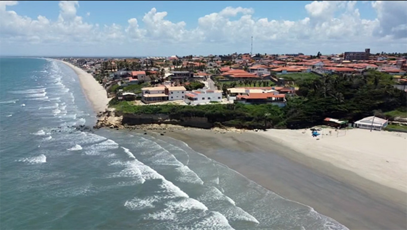   O edital prevê vagas para os níveis médio e superior. As inscrições serão realizadas de forma on-line, no site da banca organizadora, o Instituto de Desenvolvimento Institucional Brasileiro (IDIB), no período de 6 de abril a 4 de maio. O certame será realizado em duas etapas, sendo a primeira composta por provas objetivas e a segunda por prova de títulos. A prefeita Lidiane Marques destaca o esforço de sua gestão para reforçar os quadros de servidores da Prefeitura de Tibau.