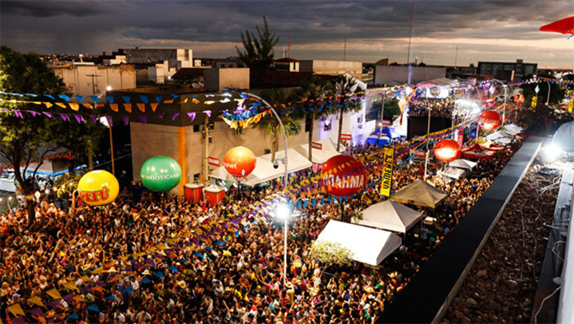   Nesta quarta-feira (8), termina o período de cadastramento de interessados na instalação de camarotes durante o “Mossoró Cidade Junina” (MCJ) 2026, em especial no “Pingo da Mei Dia” e “Boca da Noite”. Esse processo foi iniciado pela Prefeitura de Mossoró, na segunda-feira (6)