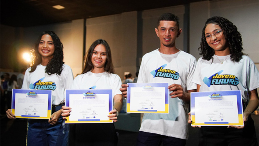   Alunos de escolas públicas de Mossoró podem participar. Ao todo, a Prefeitura está disponibilizando 2.500 vagas, com bolsa no valor de R$ 350. As inscrições foram iniciadas no dia 6 de abril. A divulgação do Resultado Preliminar está prevista para o dia 20 de maio e o Resultado definitivo pós-recursos e divulgação final para o dia 23 de maio.  