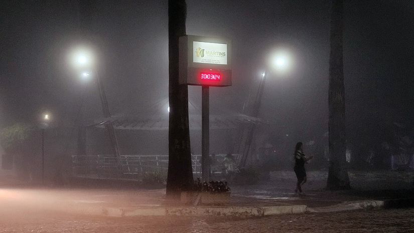 Imagem 1 -  O Ministério Público do Rio Grande do Norte (MPRN) regulamentou os horários de som em Martins para coibir o barulho excessivo, determinando o desligamento de aparelhos até as 22h de domingo a quinta-feira e até meia-noite nos fins de semana e vésperas de feriados. A fiscalização, que proíbe paredões automotivos e prevê a apreensão de equipamentos pelas polícias, entra em vigor nas próximas semanas, período em que a cidade receberá o XVIII Festival Gastronômico e Cultural entre 9 e 12 de julho.