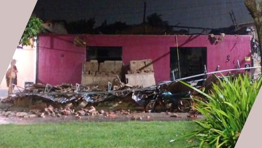   Acidente aconteceu na noite desta quinta-feira, dia 23, no Centro da cidade de Portalegre. A cobertura do estabelecimento comercial Adega Express, com as fortes chuvas, desabou, matando José Janderson Alves da Silva e Wallinson Rocha. Os corpos foram resgatados pelo Corpo de Bombeiros. O caso será investigado pela Polícia Civil, com apoio pericial da Policia Científica, que já estão apurando as primeiras informações sobre a ocorrência.