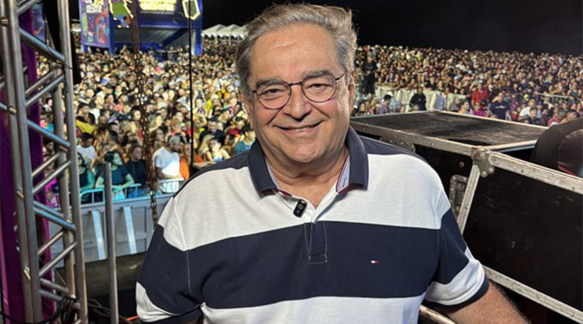   O candidato Álvaro Dias (PL) acionou a Justiça Eleitoral para derrubar o perfil do Instagram de Allyson Bezerra (União Brasil) até o dia 15 de agosto, contestando o grande engajamento dos vídeos de sua convenção partidária realizada no último domingo. Em resposta, Allyson acusou o adversário de tentar censurá-lo e silenciá-lo por "desespero", classificando a ação como uma medida arbitrária de quem age como um "coronel truculento" e "antidemocrata". O pedido de liminar ainda aguarda a análise do Tribunal Regional Eleitoral (TRE-RN).