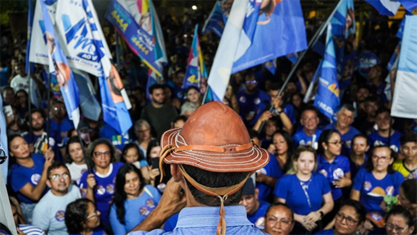   Durante todo o percurso, chamou a atenção os moradores que esperavam nas calçadas e nas portas de casa para ver Allyson. Com bandeiras e palavras de carinho, as pessoas saudaram o ex-prefeito de Mossoró e transformaram as ruas dos bairros em uma grande festa popular.  Ao Mossoró Hoje, o candidato  falou a respeito da necessidade de se ter ferrovias para escoar a produção do Estado. Ele observou que viajou os 167 municípios do RN e viu as antigas estações e também linhas de ferro abandonadas. Ele ver a necessidade de reativar estas ferrovias, como meio de promover o desenvolvimento do Rio Grande do Norte.