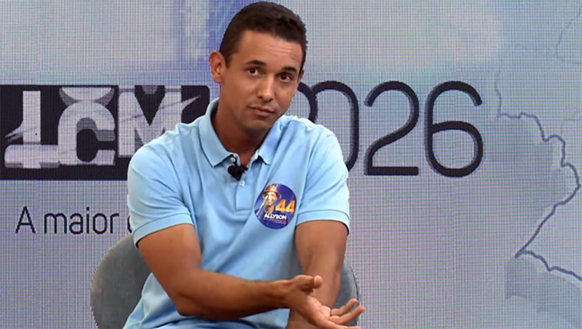   A questão abordava a situação do Instituto de Previdência do Estado do Rio Grande do Norte (IPERN), que acumula um déficit de dezenas de bilhões de reais. Para solucionar o problema, o candidato Allyson Bezerra destacou sua experiência à frente da Previ, em Mossoró, onde encontrou um rombo de R$ 233 milhões e encerrou a gestão com R$ 240 milhões em caixa. Em relação ao IPERN, Allyson anunciou que realizará uma auditoria geral nas contas estaduais, pautando-se pela transparência e pela responsabilidade fiscal na busca por soluções.