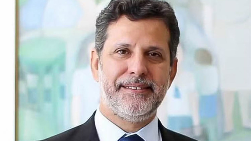   A Solenidade na UFERSA, está previsto de começar de 9h30. Na ocasião, o ministro Leonardo Barchini vai ministrar a aula magna da instituição, que representa a abertura do semestre letivo 2026. Às 11 horas, o ministro, na companhia da Governadora Fátima Bezerra, inauguram o Estúdio da Rede de Inovação Para Educação Híbrida (RIEH), 12ª Diretoria Regional de Educação e Cultura – Rua Ferreira Itajubá, 296, Mossoró (RN). De Mossoró, o mistro vai para Caicó, inaugurar a sede da Escola Multicampi de Ciencias Médicas da UFRN.